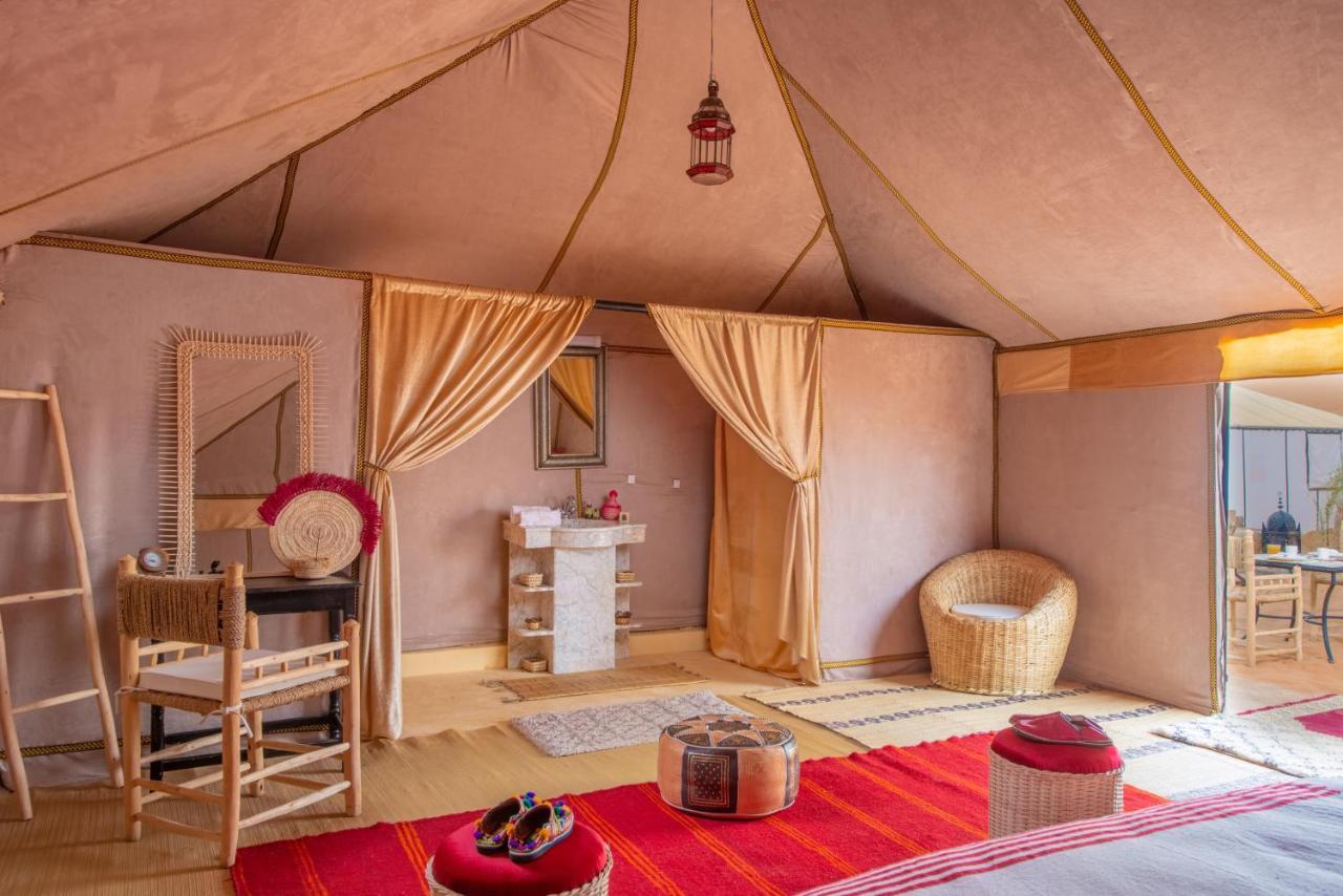 Sanmao Desert Luxury Camp メルズーガ エクステリア 写真